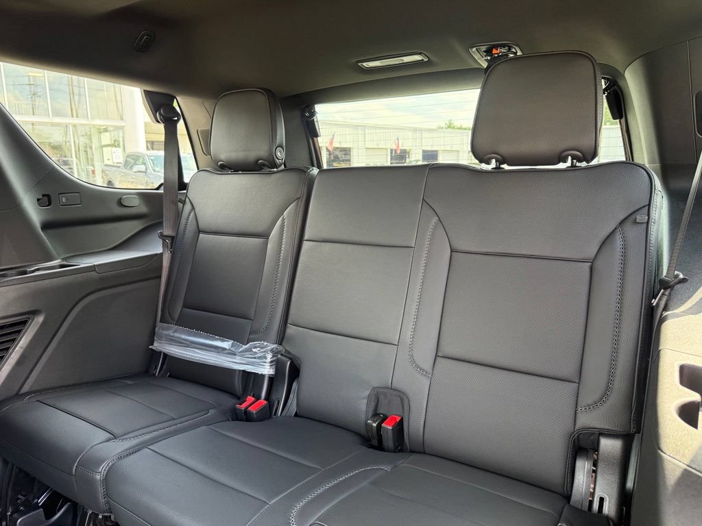 2026 GMC Yukon Denali - Photo 22