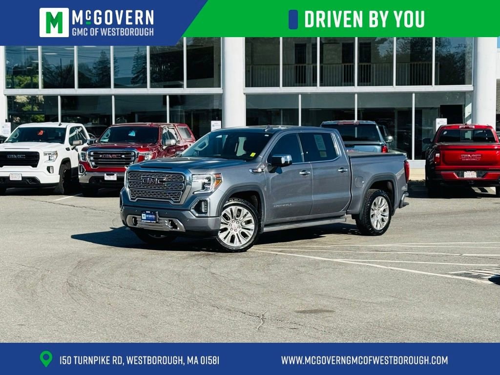 2022 GMC Sierra 4WD Crew Cab Short Box Denali's photo