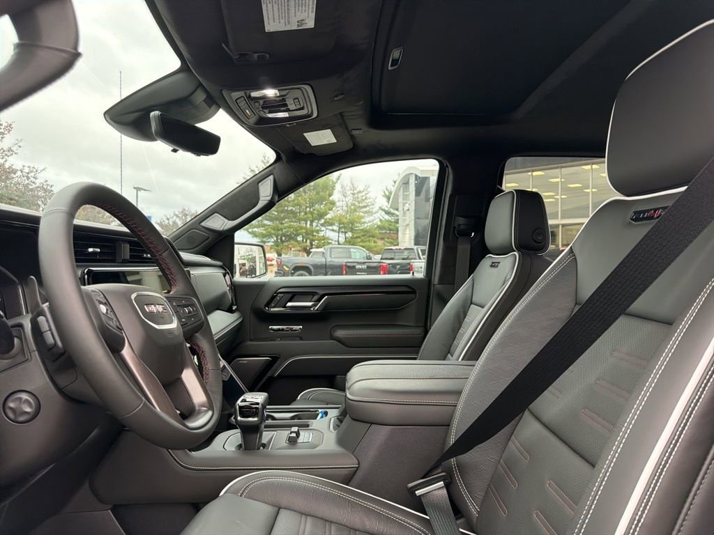 2026 GMC Sierra 1500 AT4X - Photo 14
