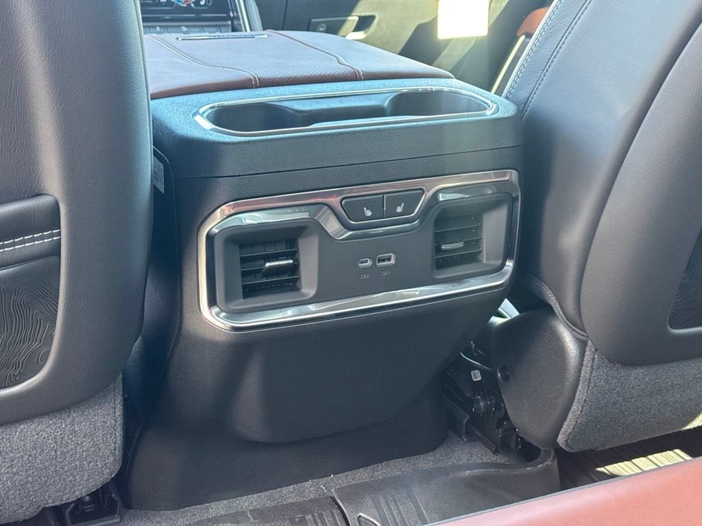 2026 GMC Sierra 2500HD Denali Ultimate - Photo 23