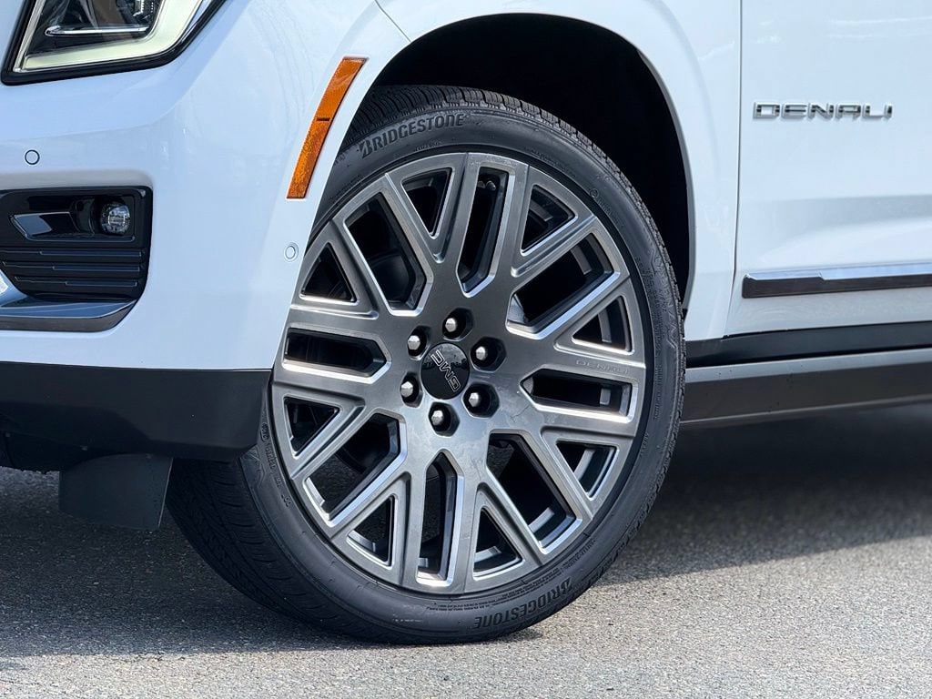 New 2026 GMC Yukon XL Denali Ultimate SUV