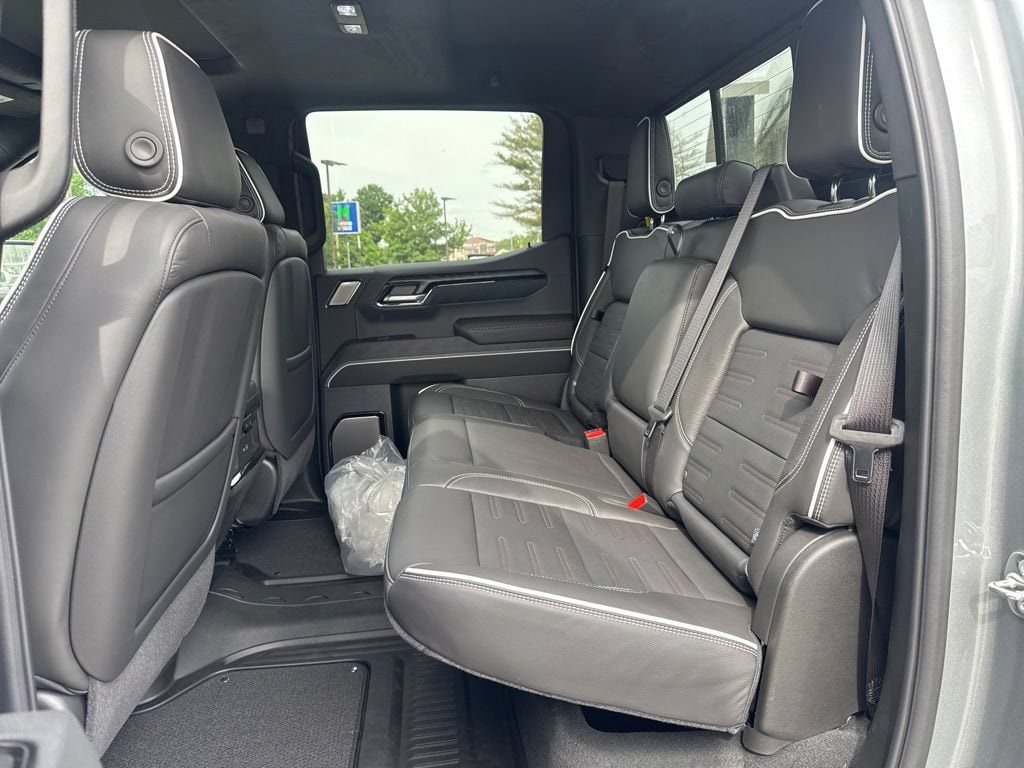 2026 GMC Sierra 1500 AT4X - Photo 25