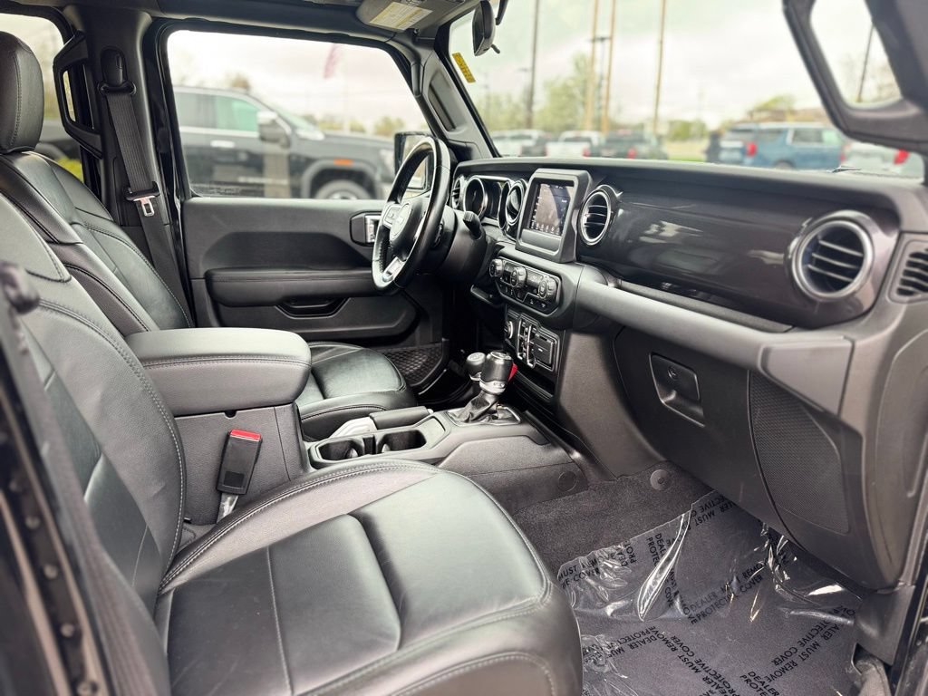 2021 Jeep Wrangler Unlimited Sahara Altitude - Photo 11