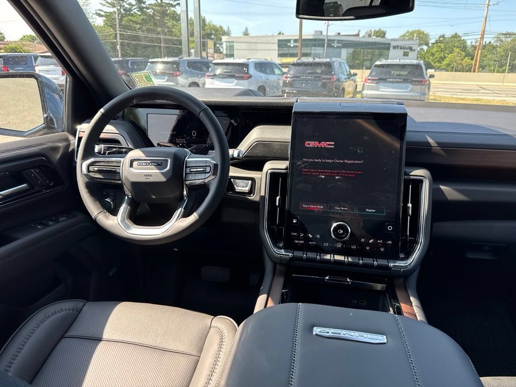 2026 GMC Yukon XL Denali - Photo 13