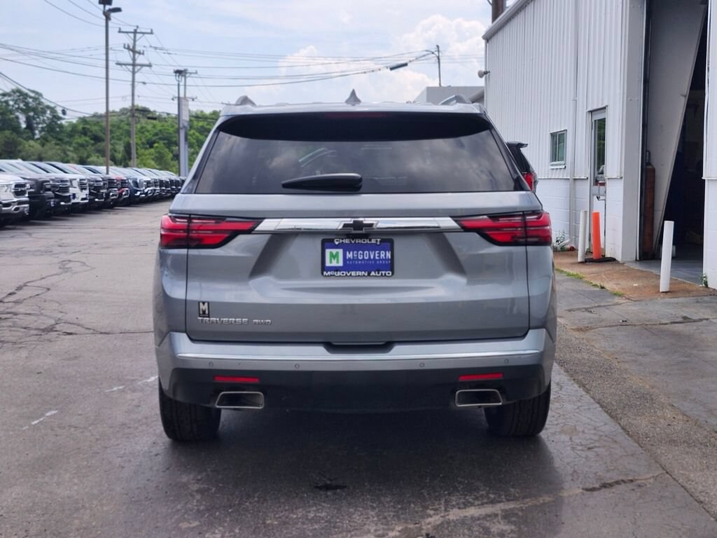 Used 2023 Chevrolet Traverse High Country SUV