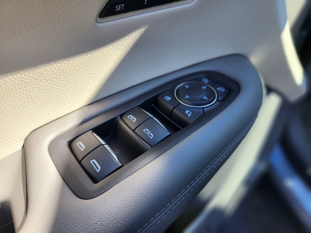 2024 Cadillac XT6 Premium Luxury - Photo 17