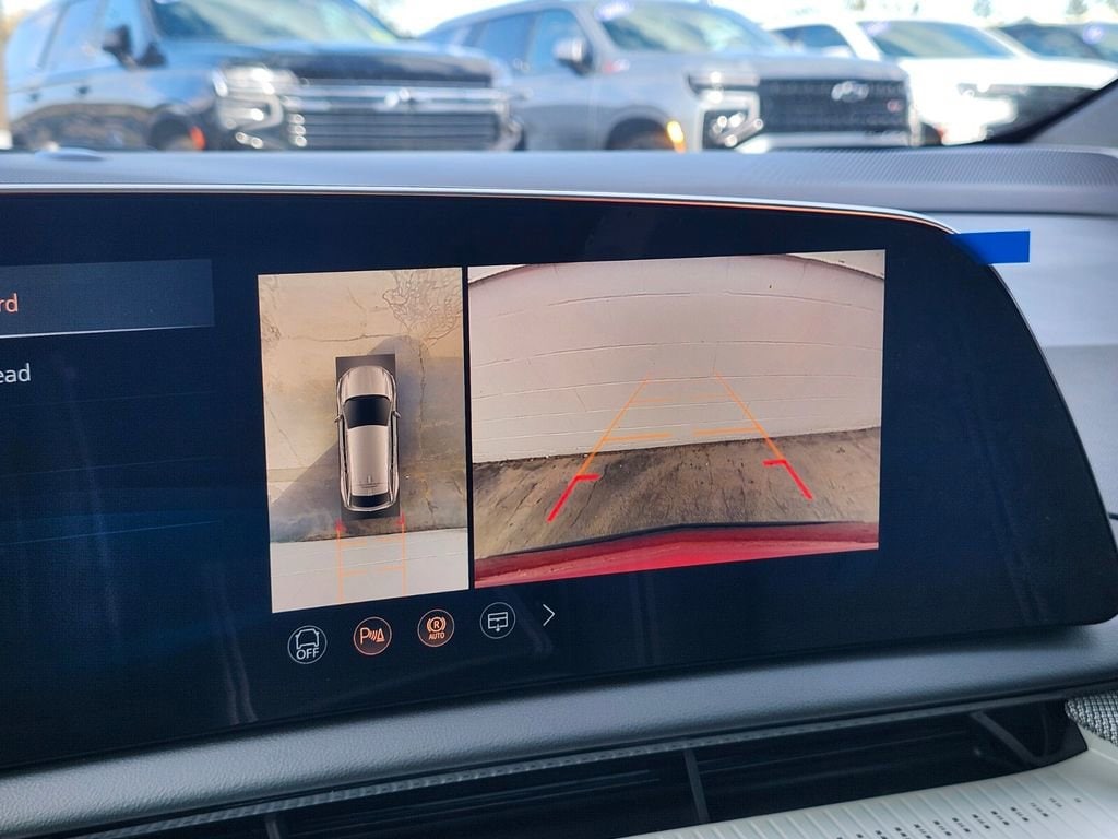 2026 Cadillac OPTIQ Sport - Photo 20
