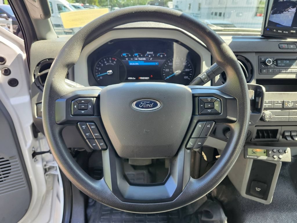 2023 Ford F-650 - Photo 19