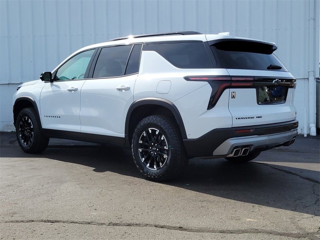 Used 2024 Chevrolet Traverse Z71 SUV