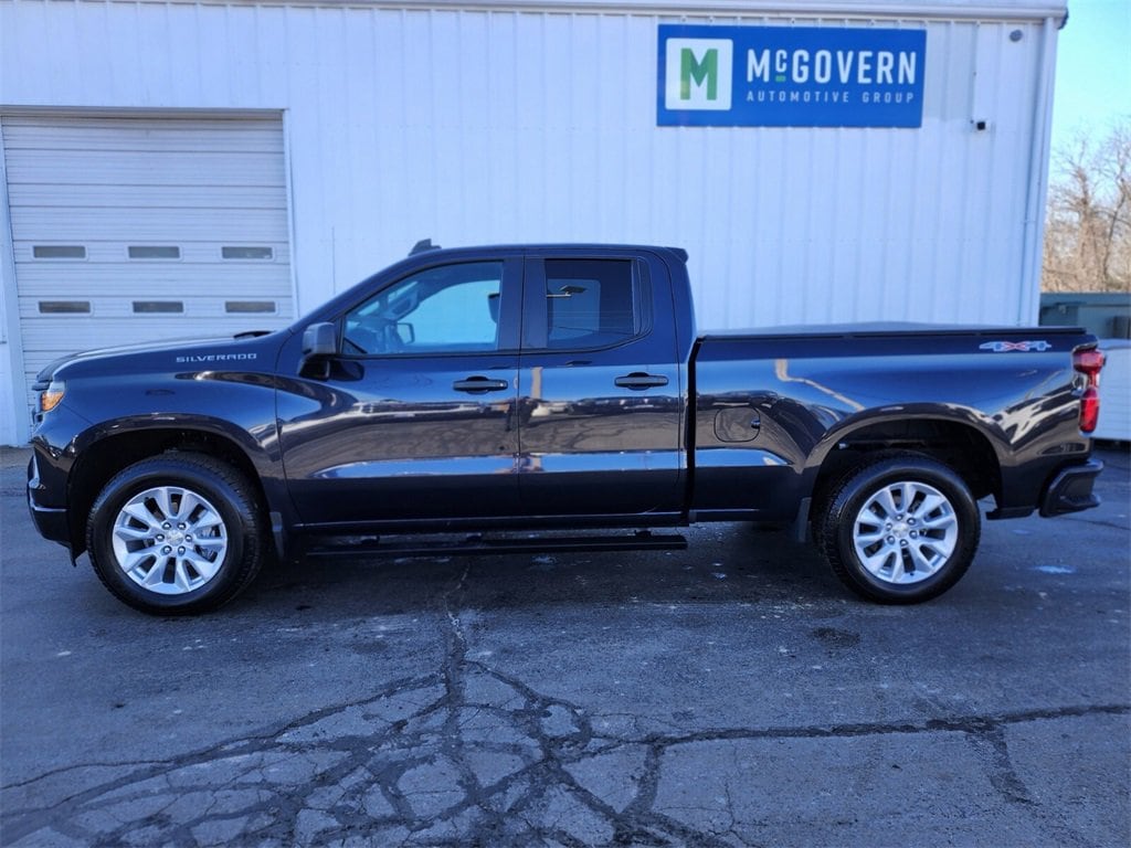 Used 2022 Chevrolet Silverado 1500 Custom Truck