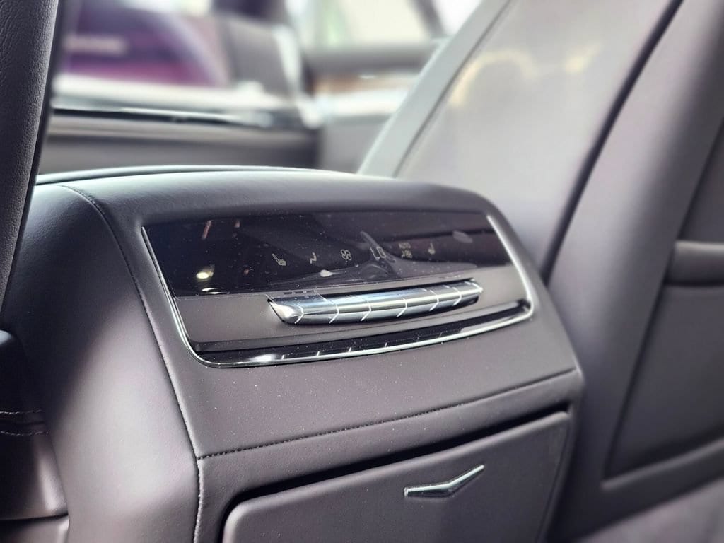 2026 Cadillac Escalade Platinum Sport - Photo 15