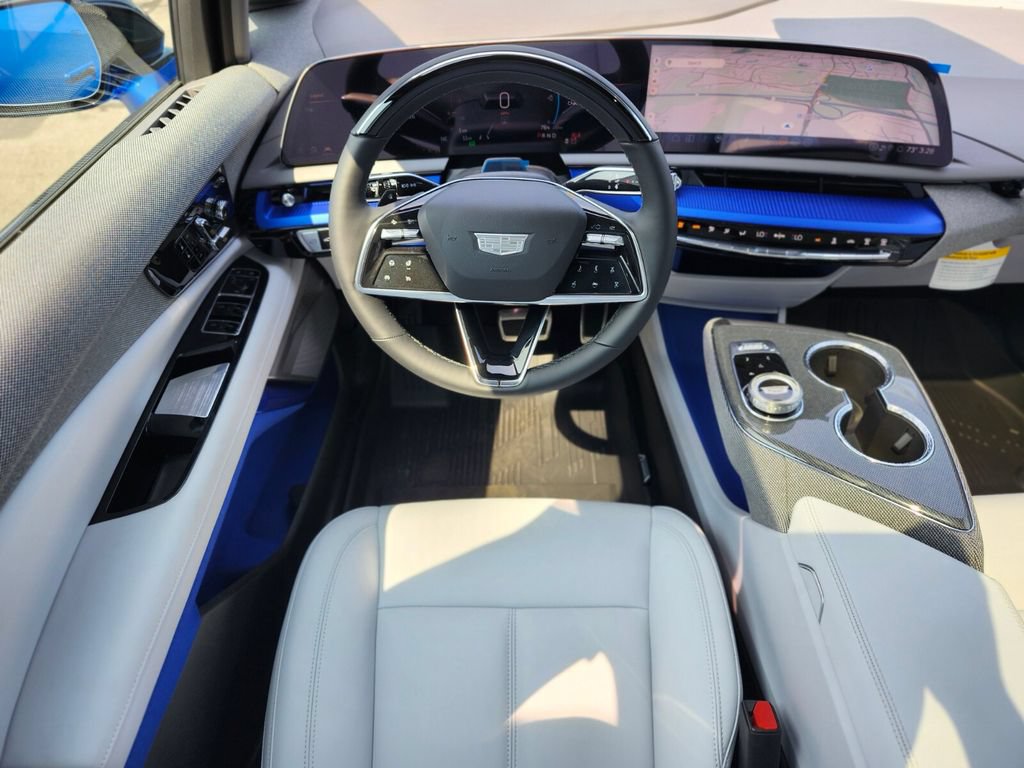 2026 Cadillac OPTIQ Luxury - Photo 11