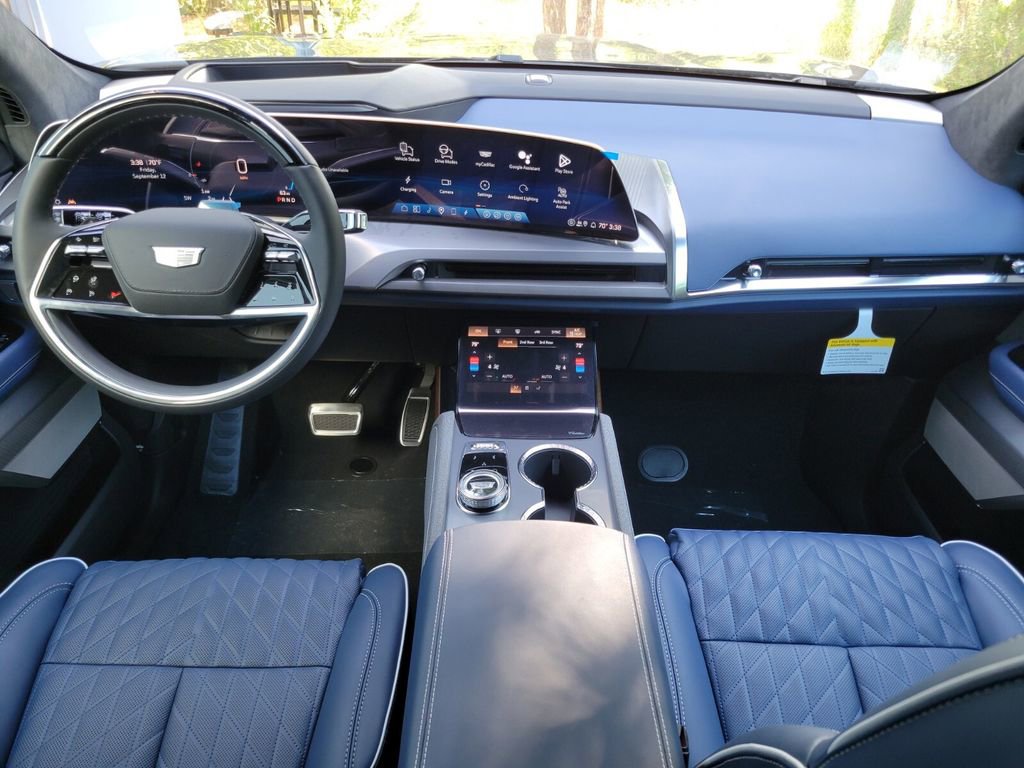 2026 Cadillac VISTIQ Premium Luxury - Photo 12