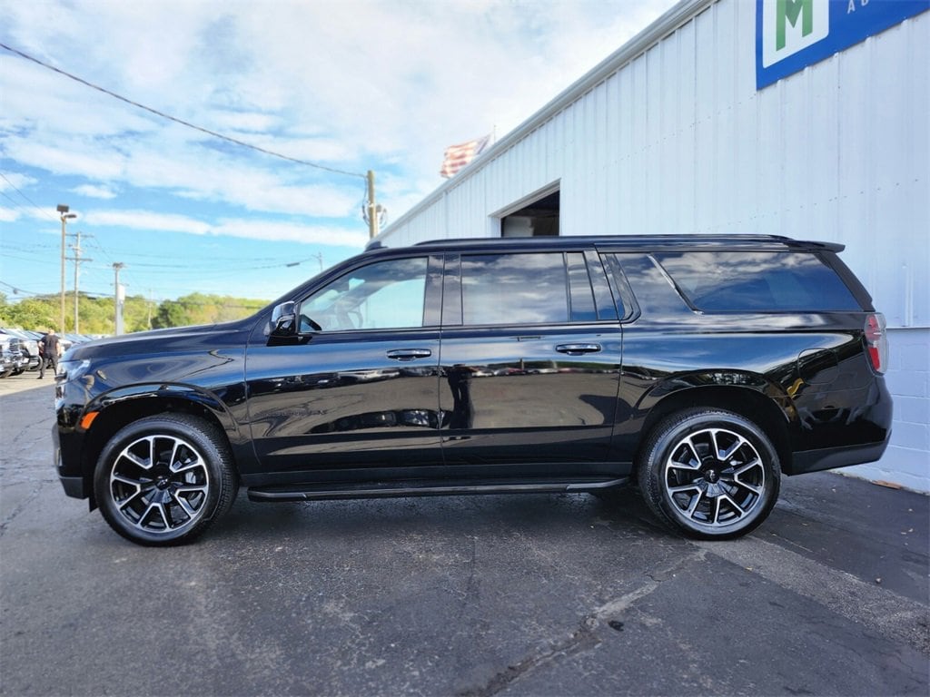 Used 2024 Chevrolet Suburban RST SUV