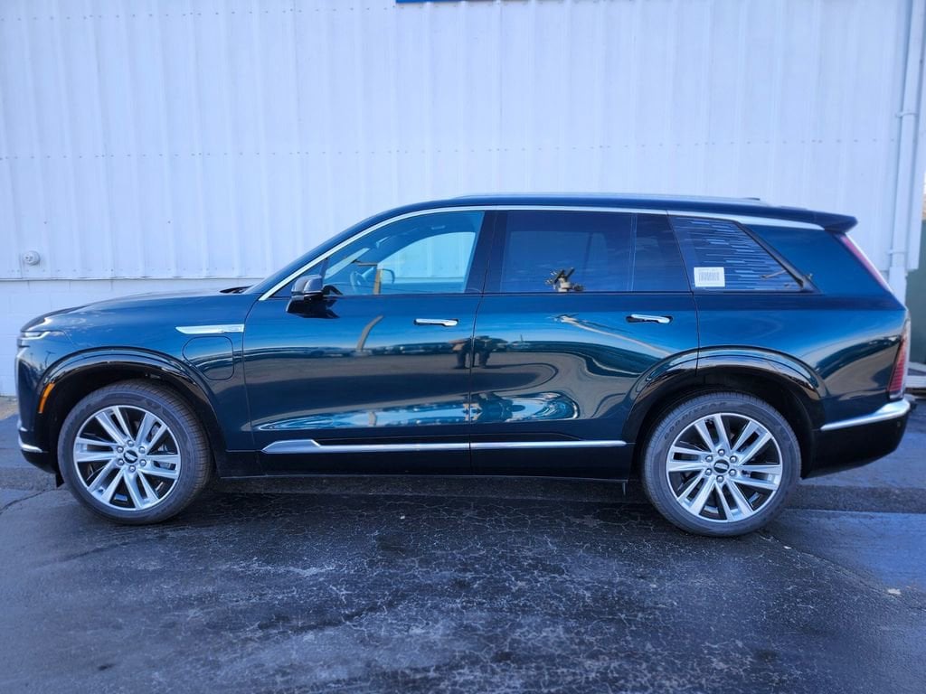 Used 2026 CADILLAC VISTIQ Luxury SUV