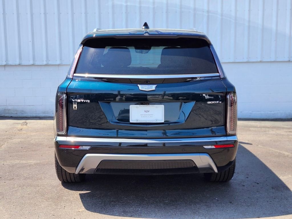Used 2026 CADILLAC VISTIQ Luxury SUV