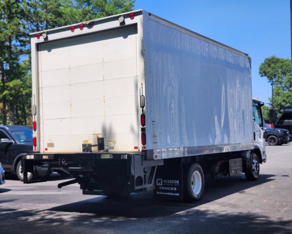 2017 Isuzu NPR HD - Photo 5