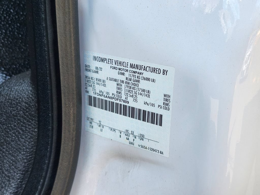 2023 Ford F-650 - Photo 27
