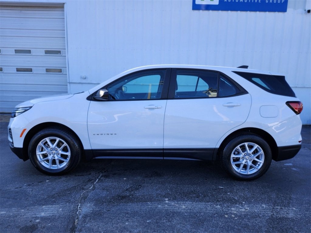 Used 2024 Chevrolet Equinox LS SUV