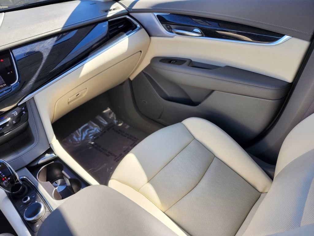 2024 Cadillac XT6 Premium Luxury - Photo 13