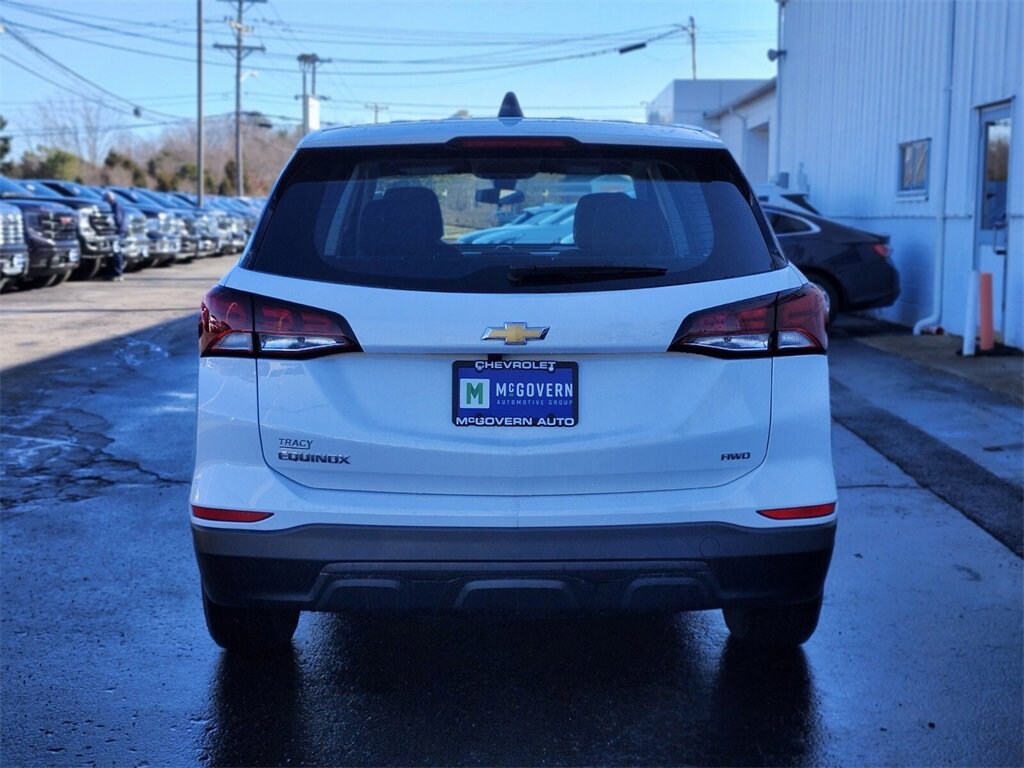Used 2022 Chevrolet Equinox LS SUV