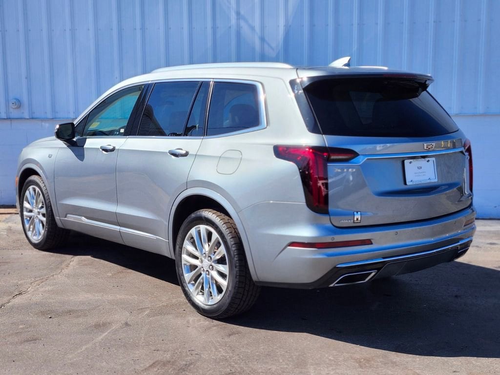 2024 Cadillac XT6 Premium Luxury - Photo 3