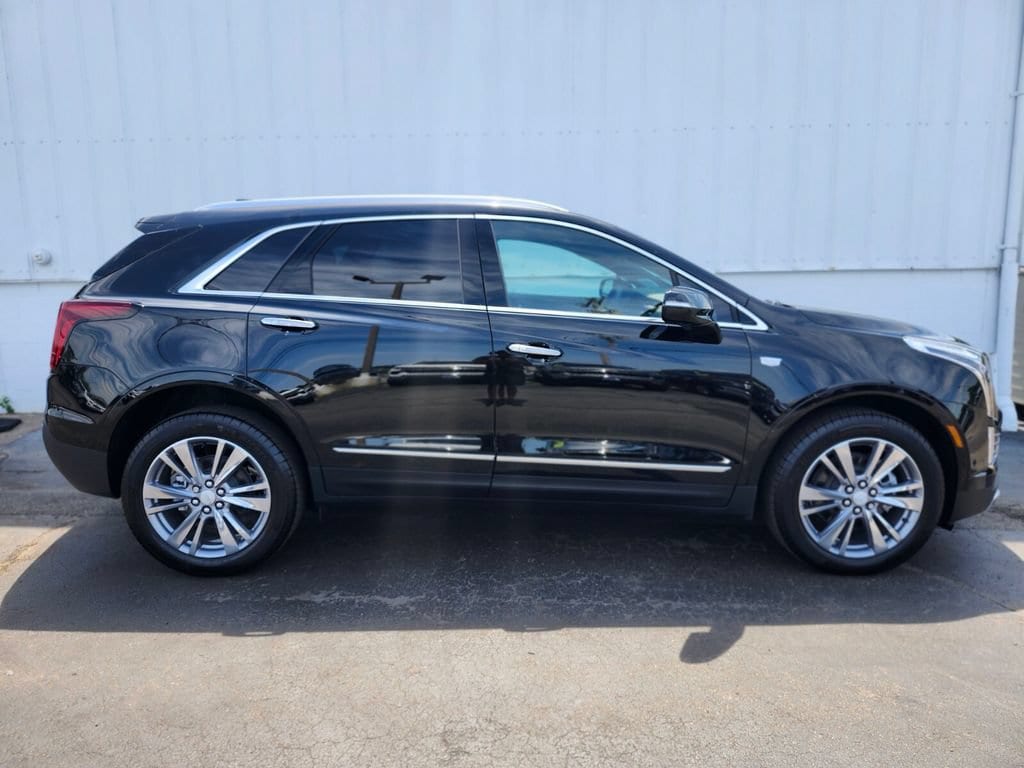 New 2026 CADILLAC XT5 Premium Luxury SUV