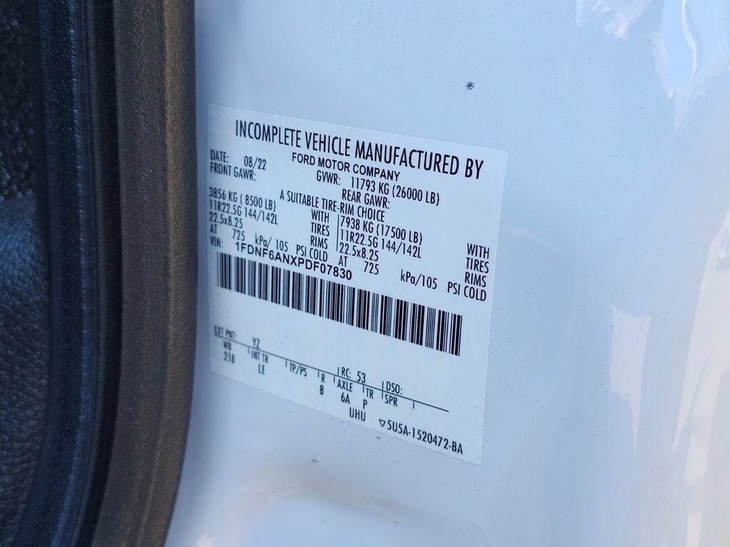 2023 Ford F-650 - Photo 26