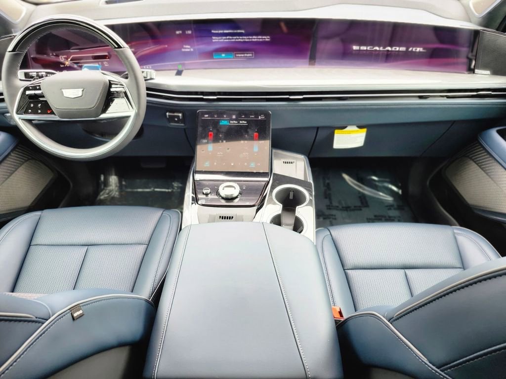 2026 Cadillac Escalade IQL Premium Sport - Photo 10