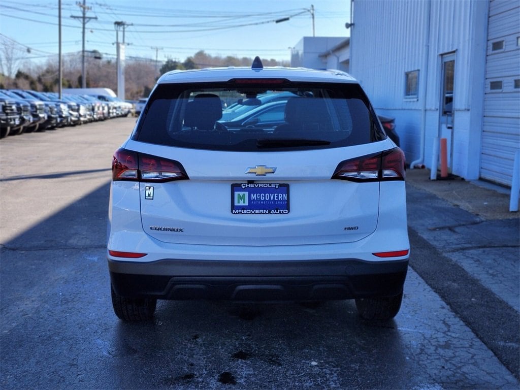 Used 2024 Chevrolet Equinox LS SUV