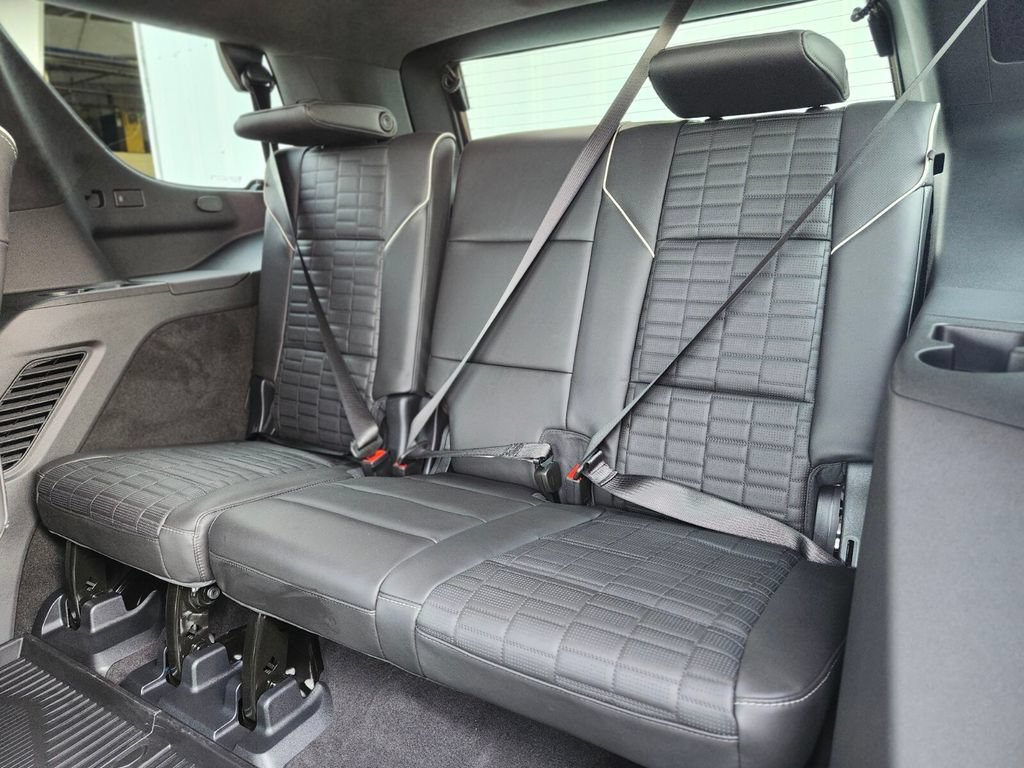 2026 Cadillac Escalade Platinum Sport - Photo 16