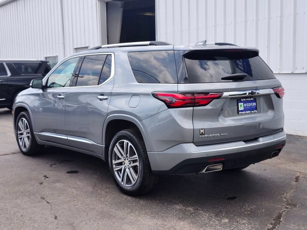 Used 2023 Chevrolet Traverse High Country SUV