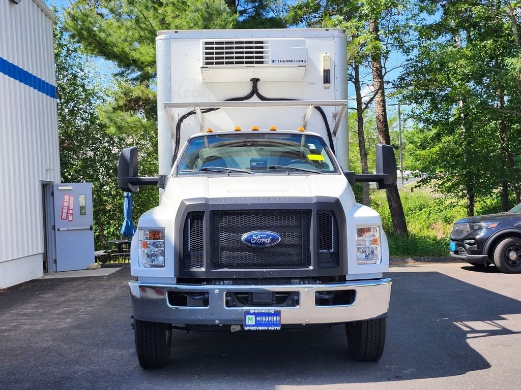 2023 Ford F-650 - Photo 8