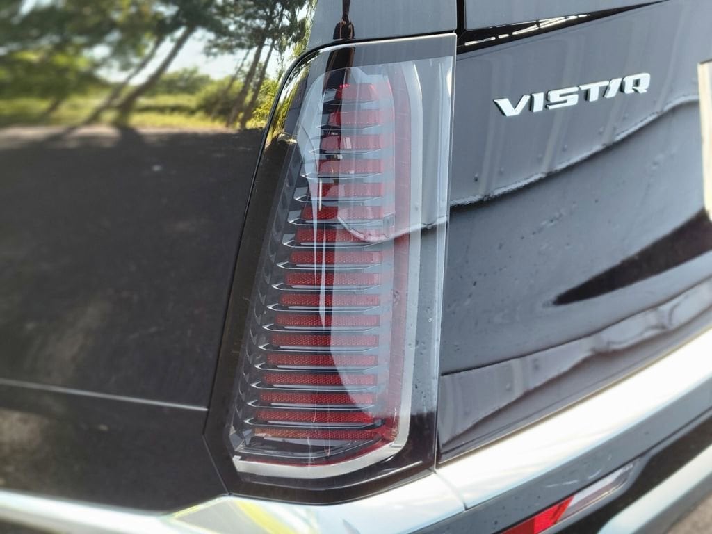 2026 Cadillac VISTIQ Premium Luxury - Photo 9