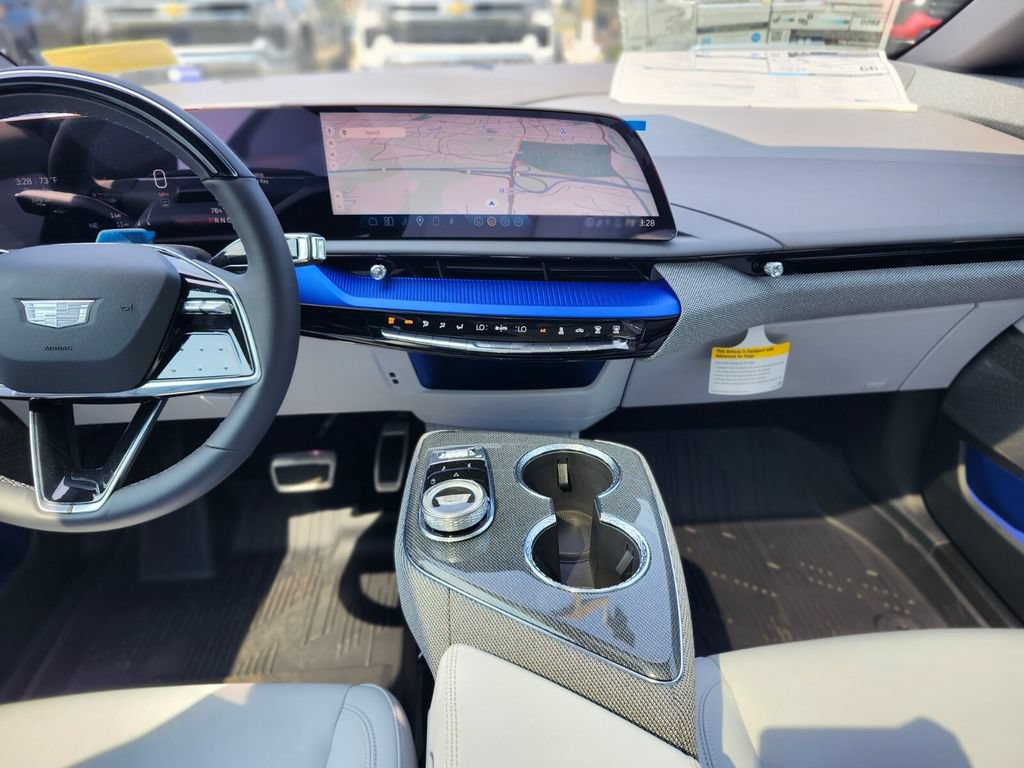 2026 Cadillac OPTIQ Luxury - Photo 12