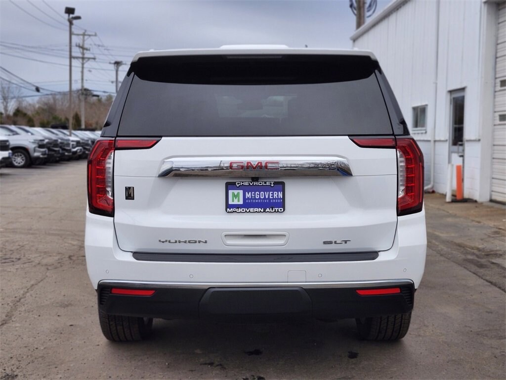 Used 2023 GMC Yukon SLT SUV
