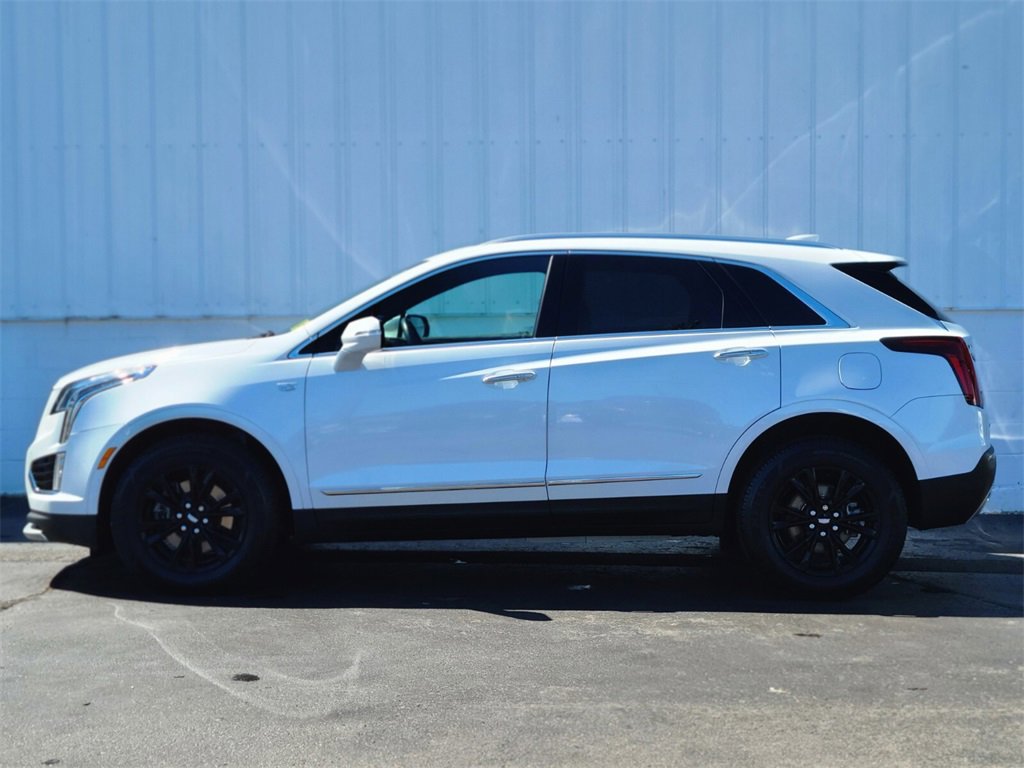 2023 Cadillac XT5 Premium Luxury photo 2
