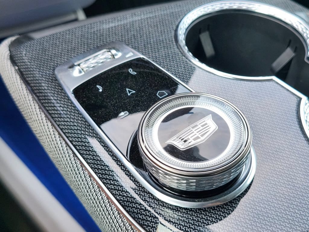 2026 Cadillac OPTIQ Luxury - Photo 23