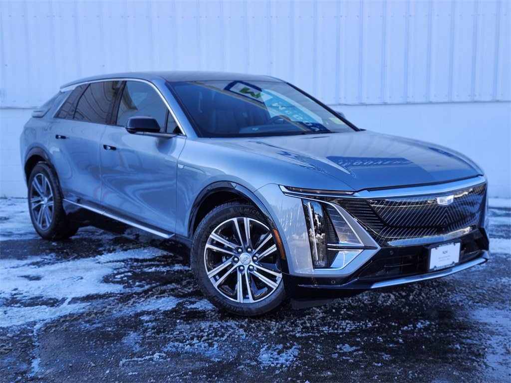 2026 Cadillac LYRIQ Luxury's photo