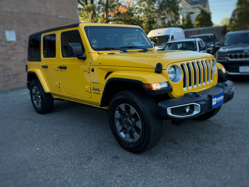 2021 Jeep Wrangler Unlimited Sahara photo 2