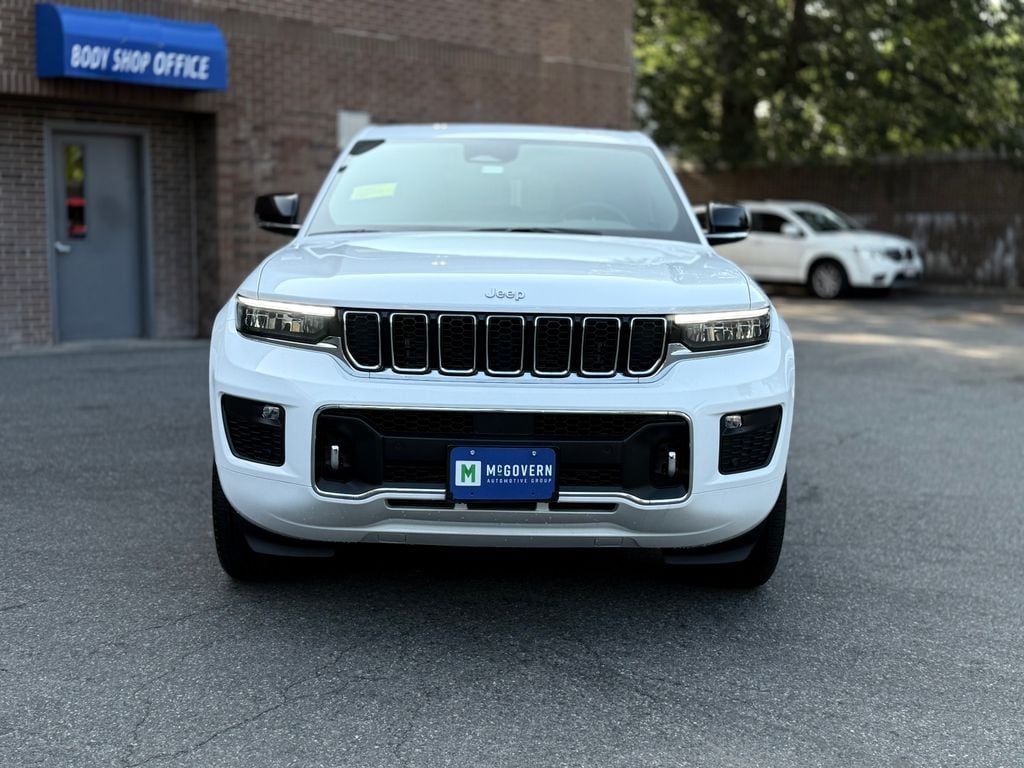 New 2025 Jeep Grand Cherokee Overland Sport Utility