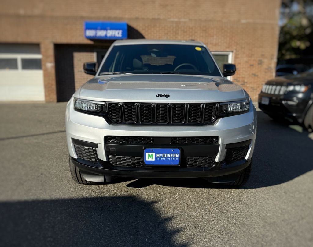 New 2025 Jeep Grand Cherokee L Altitude X Sport Utility