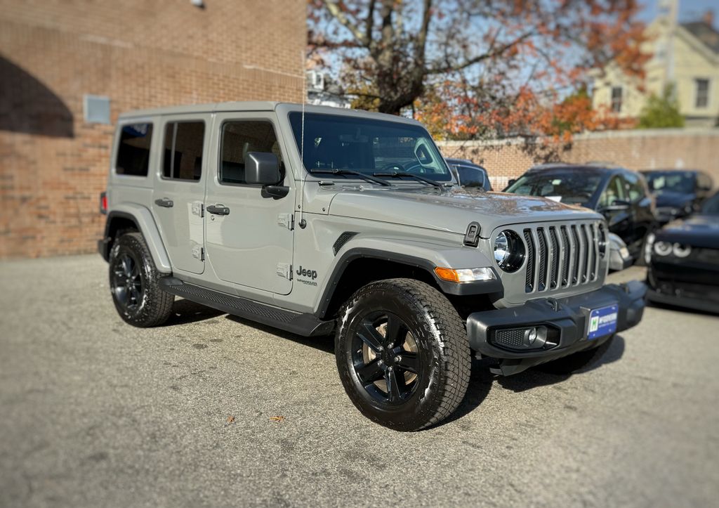 2021 Jeep Wrangler Unlimited Sahara Altitude photo 3