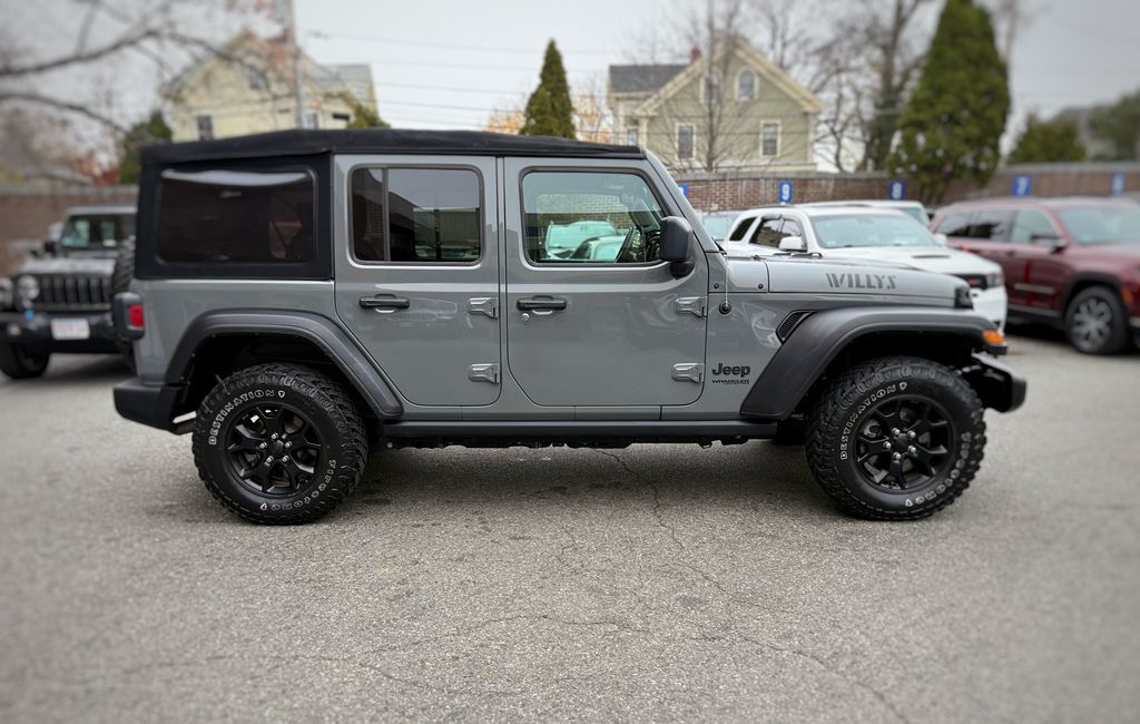2022 Jeep Wrangler Unlimited Willys photo 4