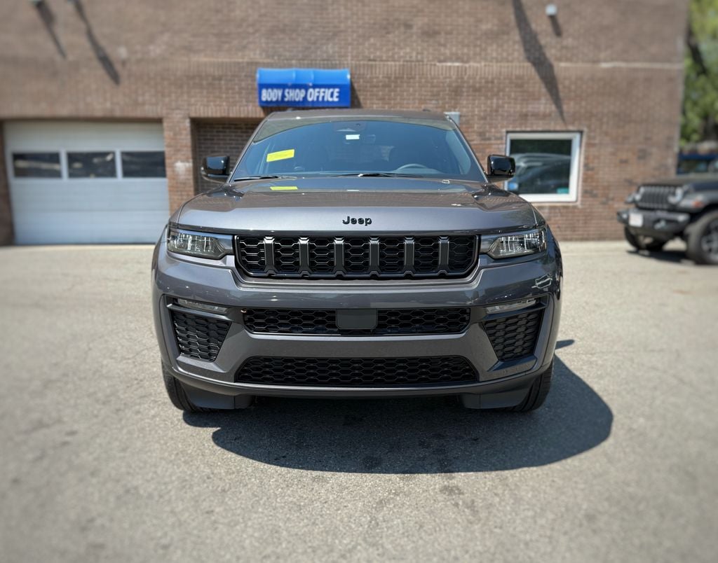 New 2026 Jeep Grand Cherokee L Limited Sport Utility