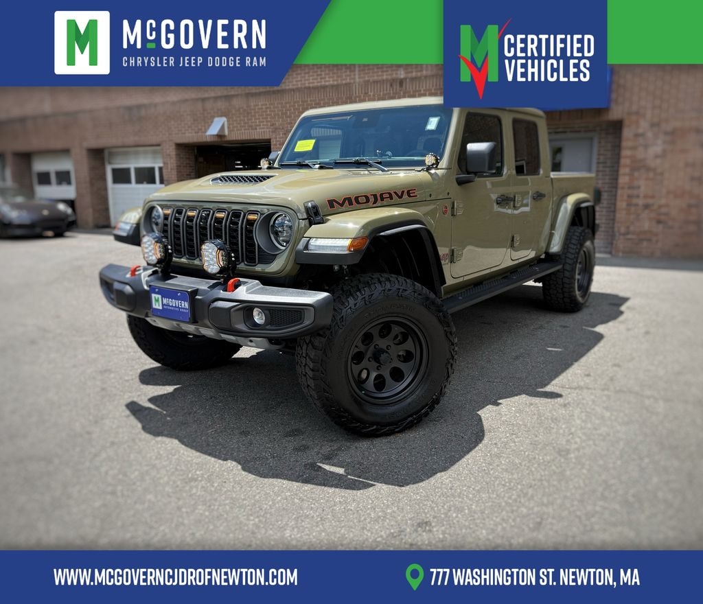 Used 2025 Jeep Gladiator Mojave Truck