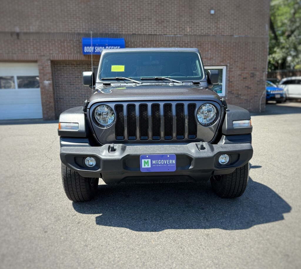 Used 2022 Jeep Wrangler Unlimited Sport Altitude SUV