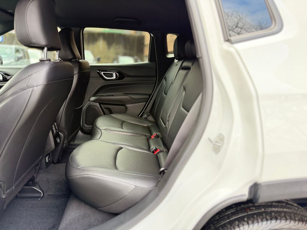 2026 Jeep Compass Limited Altitude - Photo 15