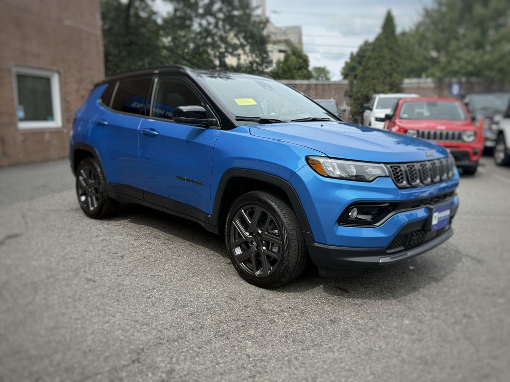 2025 Jeep Compass Limited photo 3