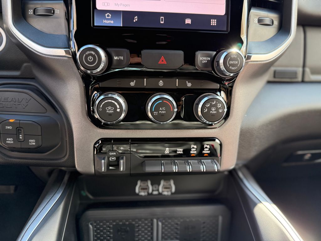 2025 RAM 2500 Big Horn - Photo 27